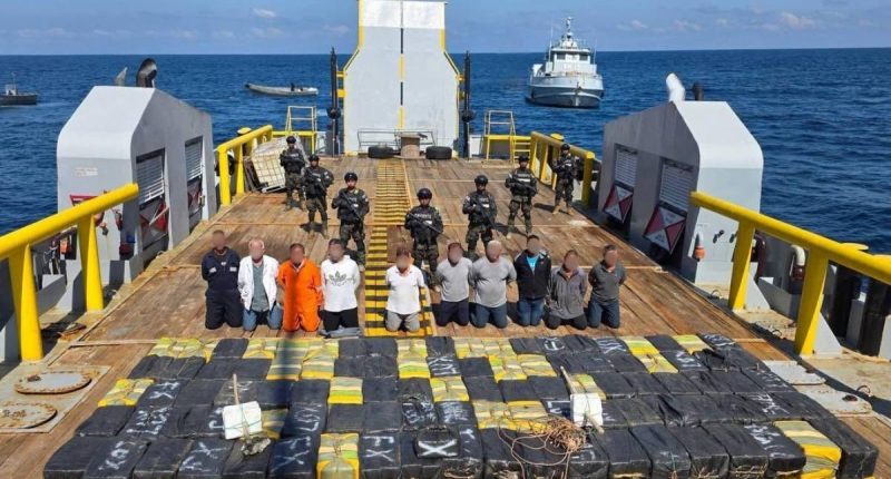 Ecuatoriano detenido con toneladas de droga – La Voz del Altiplano