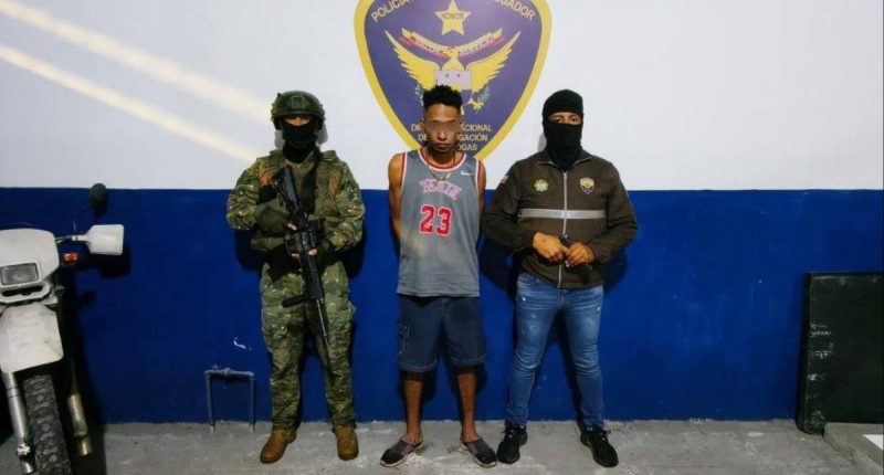 operativo militar deja un detenido con droga y celulares – La Voz del Altiplano