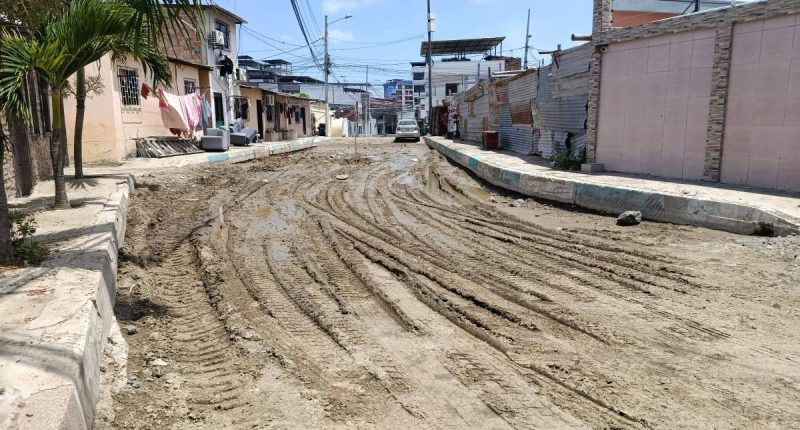 Vida entre polvo, agua estancada y frustración – La Voz del Altiplano