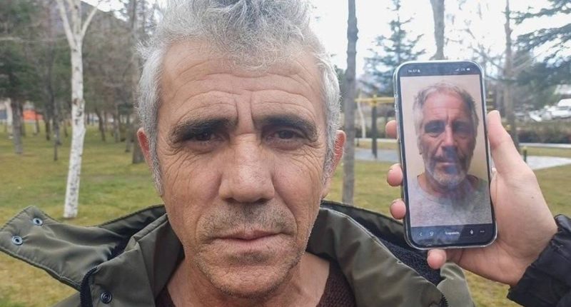 Turco enfrenta presión por su parecido con Jeffrey Epstein – La Voz del Altiplano
