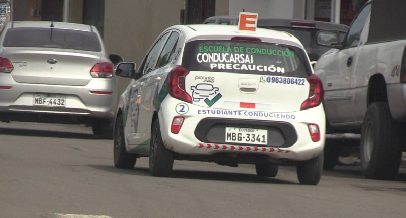 Escuelas de conducción suspenden cursos por falta de permisos tras intervención de la ANT – La Voz del Altiplano