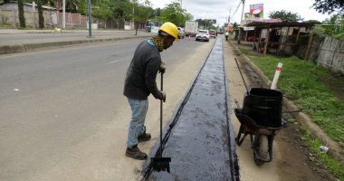 Reclamos por retrasos en asfalto: Portoviejo-Crucita – La Voz del Altiplano