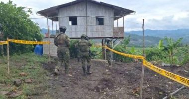 Ejército ejecutó explosiones controladas de dinamita hallada en Playa Prieta, Portoviejo y mantiene búsqueda de caletas – La Voz del Altiplano