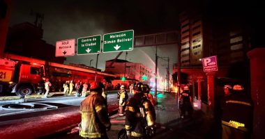 Multicomercio colapsa tras 12 horas – La Voz del Altiplano