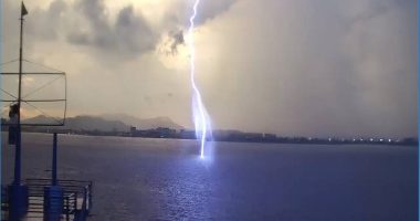 Guayaquil enfrenta fuertes lluvias y tormentas que complican tránsito – La Voz del Altiplano