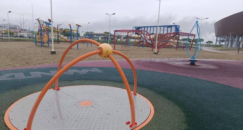 Juegos Infantiles Renovados en Parque Centenario para Inauguración – La Voz del Altiplano