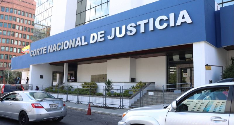 Concurso público de méritos y oposición para jueces en Ecuador – La Voz del Altiplano