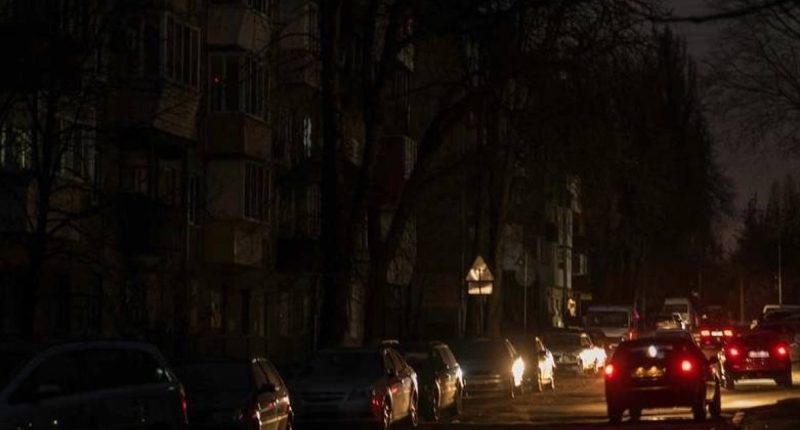 Rusia lanza ataque dejando a Ucrania sin luz – La Voz del Altiplano