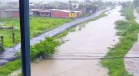 Lluvias causan inundaciones y caída de postes – La Voz del Altiplano