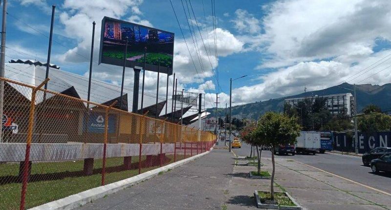 Regularización de letreros en Quito – La Voz del Altiplano