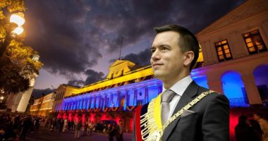 ¿Cuántos trabajadores tiene la Presidencia de Ecuador? – La Voz del Altiplano