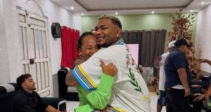 Mamá de Michael Morales busca presidencia – La Voz del Altiplano