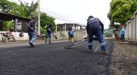 Bacheo en Calle Víctor Vélez de Portoviejo – La Voz del Altiplano