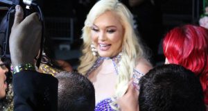 La cantante Katty Elisa lanza su carrera como solista – La Voz del Altiplano