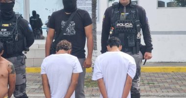 Policía detiene a dos menores armados en Jaramijó – La Voz del Altiplano