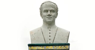 16 denuncias contra exobispo de Santo Domingo – La Voz del Altiplano