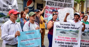 Habitantes de Quebrada Grande exigen obras para evitar colapso de la carretera – La Voz del Altiplano