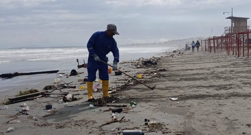 Operativo Emergente para Limpiar Playa Tarqui de Desechos – La Voz del Altiplano