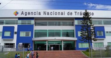 Ant Denuncia Estafas por WhatsApp: Cuidado – La Voz del Altiplano