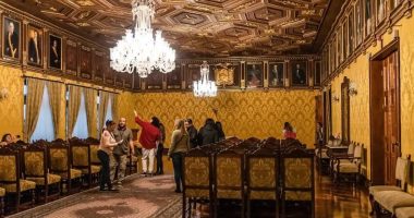 Gobierno abre proceso para renovar salones en Carondelet – La Voz del Altiplano