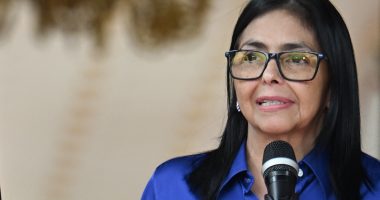 Delcy Rodríguez profundiza cambios al eliminar siete programas y entes chavistas – La Voz del Altiplano