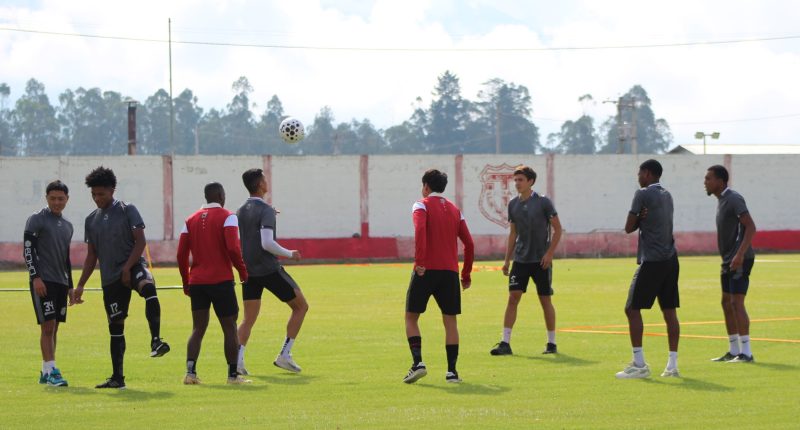 El ‘Rodillo’ se prueba ante la ‘U’ – La Voz del Altiplano