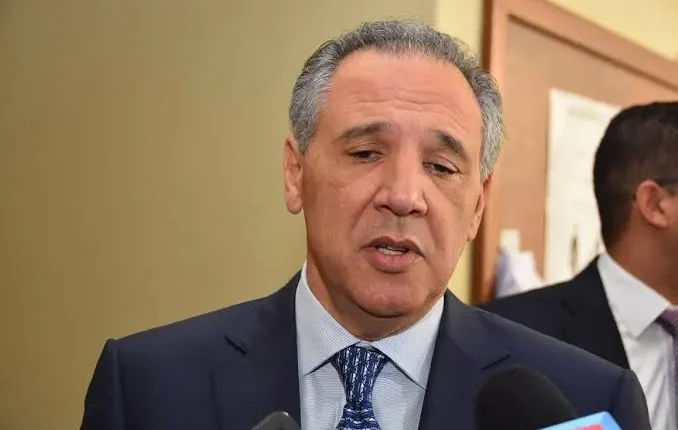 La defensa de Peralta muestra el uso de “relleno” en el expediente Calamar  – La voz del altiplano