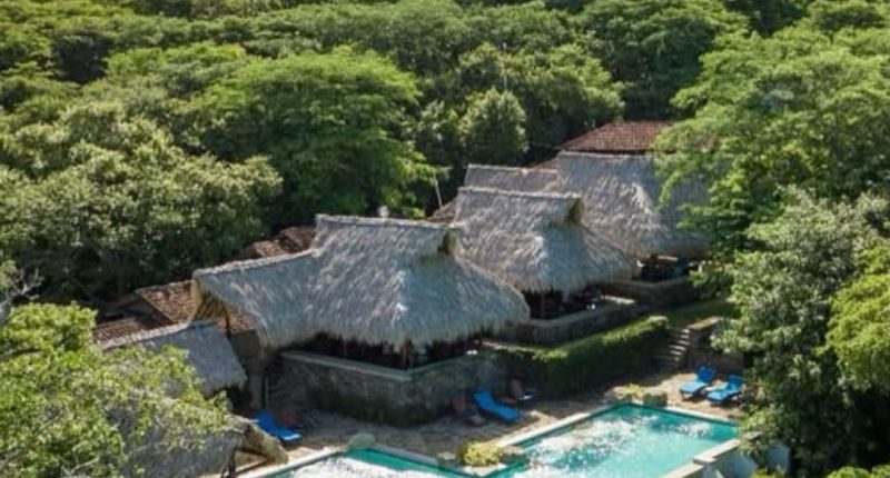 Hotel Morgan’s Rock aclara que no ha sido confiscado por la dictadura – La Voz del Altiplano