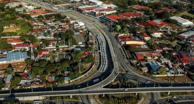 Inician tramos II y III de la pista Héroes de la Insurrección – La Voz del Altiplano