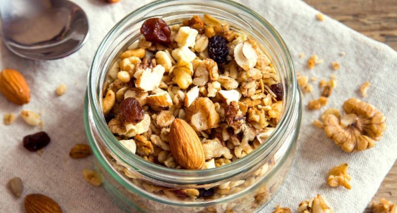 ¿Qué le pasa a tu cuerpo si comes granola? – La Voz del Altiplano