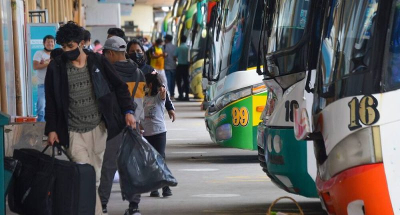 Quito cambia horarios de buses para la Costa – La Voz del Altiplano