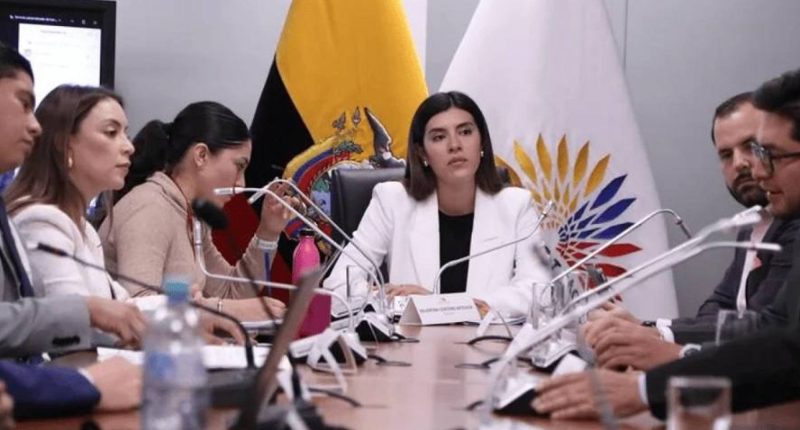 Comisión aprueba informe sobre reforma de viviendas – La Voz del Altiplano