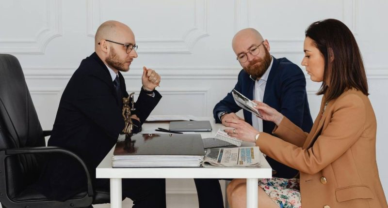 ¿Cómo puedo constituir una empresa en Ecuador? – La Voz del Altiplano