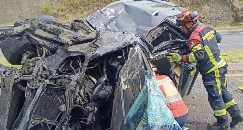 4 heridos y vía al aeropuerto cerrada – La Voz del Altiplano