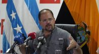 Declaraciones del ministro John Reimberg – La Voz del Altiplano