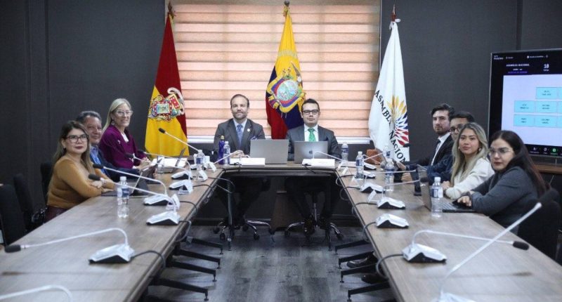 Comisión de Salud Aprueba Informe sobre Ley de Eutanasia – La Voz del Altiplano