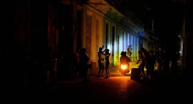 Cuba restablece su sistema eléctrico tras apagón total – La Voz del Altiplano