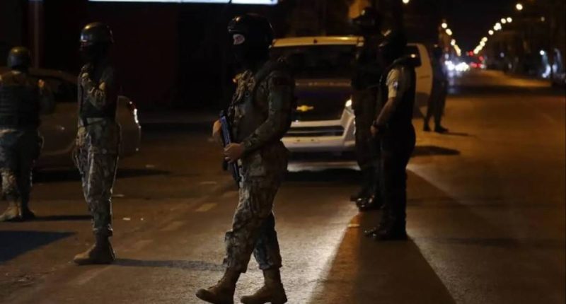 Cambios por toque de queda – La Voz del Altiplano