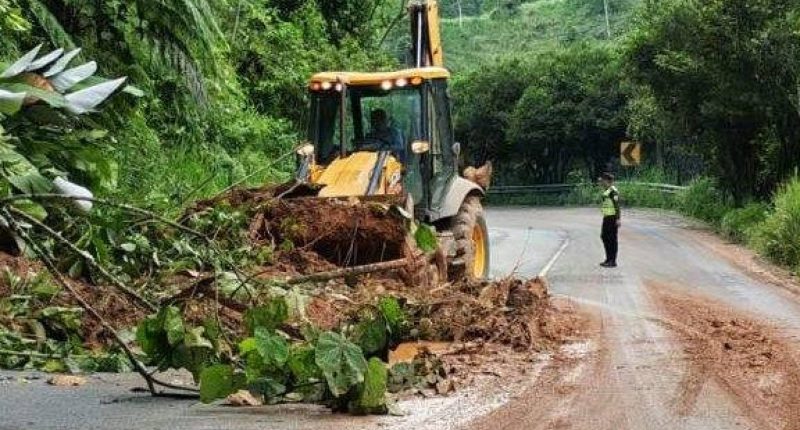 Lluvias en Ecuador: Cierres y Restricciones Viales – La Voz del Altiplano
