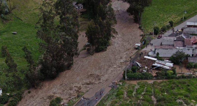 Inundaciones y evacuaciones en Cuenca por el río Yanuncay – La Voz del Altiplano
