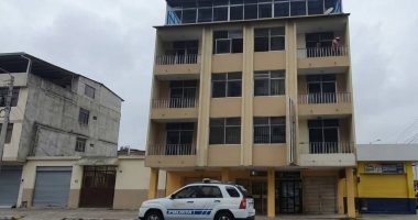 Hombre muere tras caer de edificio – La Voz del Altiplano