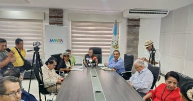 Ausencia de concejales retrasa fundación histórica de Manta – La Voz del Altiplano