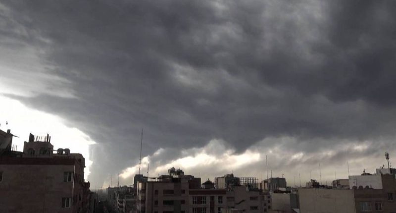 Preocupación por la lluvia negra en Teherán tras ataques – La Voz del Altiplano