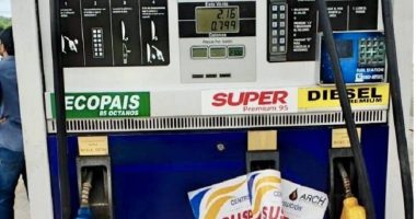 Intervención en Jipijapa: Gasolina Contaminada en Estación – La Voz del Altiplano