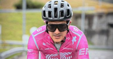 Richard Carapaz entra al Top 20 en Tirreno-Adriático 2026 – La Voz del Altiplano