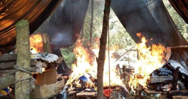 Militares Destruyen 25 Minas Ilegales en Carchi – La Voz del Altiplano