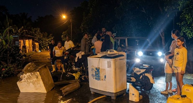 Emergencia en Chone tras el desbordamiento de dos ríos – La Voz del Altiplano