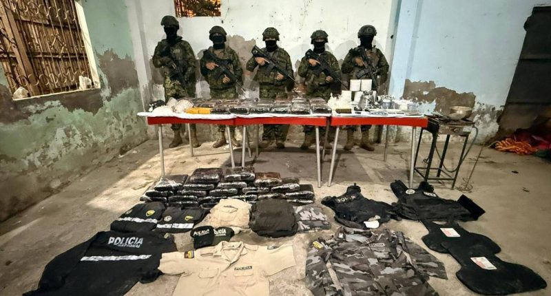 Operativo en Portoviejo: Drogas y Municiones Ilegales – La Voz del Altiplano