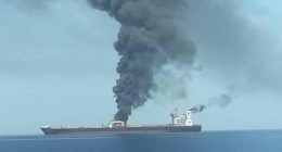 Ataco dron marítimo a petrolero en Golfo de Omán: un muerto – La Voz del Altiplano