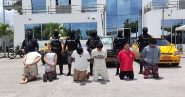 Detenidos y menores aislados en operativos policiales – La Voz del Altiplano